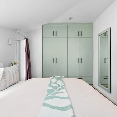 Apartamento Theviewb15 Deichloft